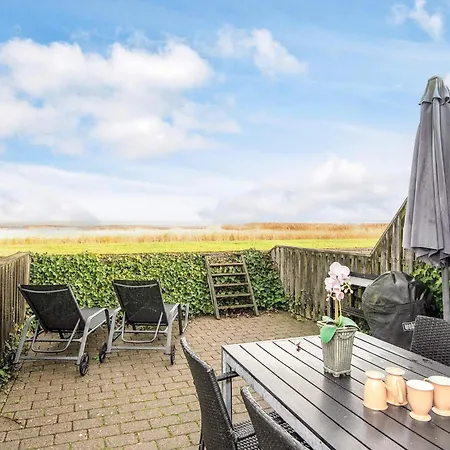 בית נופש 4 Person In Romo