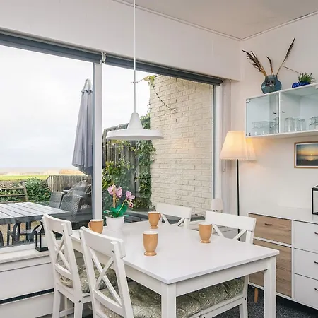 4 Person In Romo בית נופש *